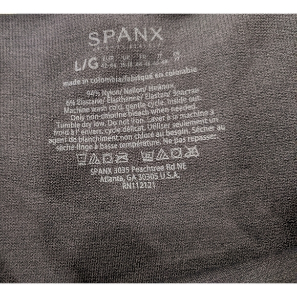 SPANX Look At Me Now Seamless Black Camo Leggings Large - Picture 6 of 6